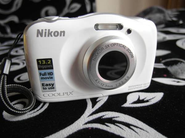 開箱文) 玩水必備防水相機Nikon coolpix S33 分享照片拍出來的效果+ 